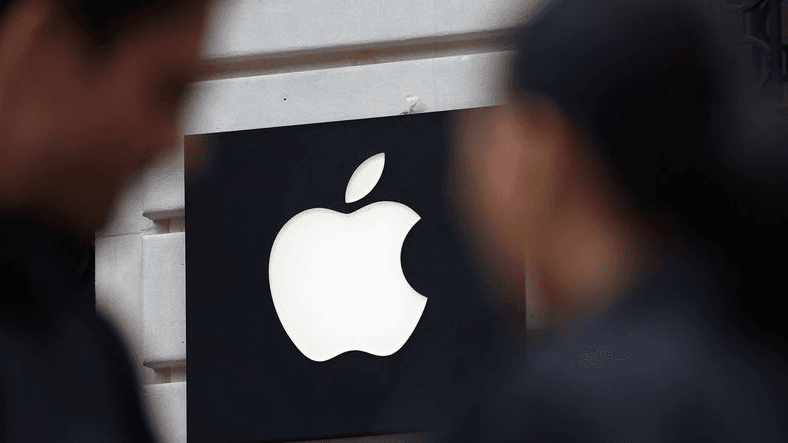 apple-sued-by-shareholders-over-ai-progress-disclosures